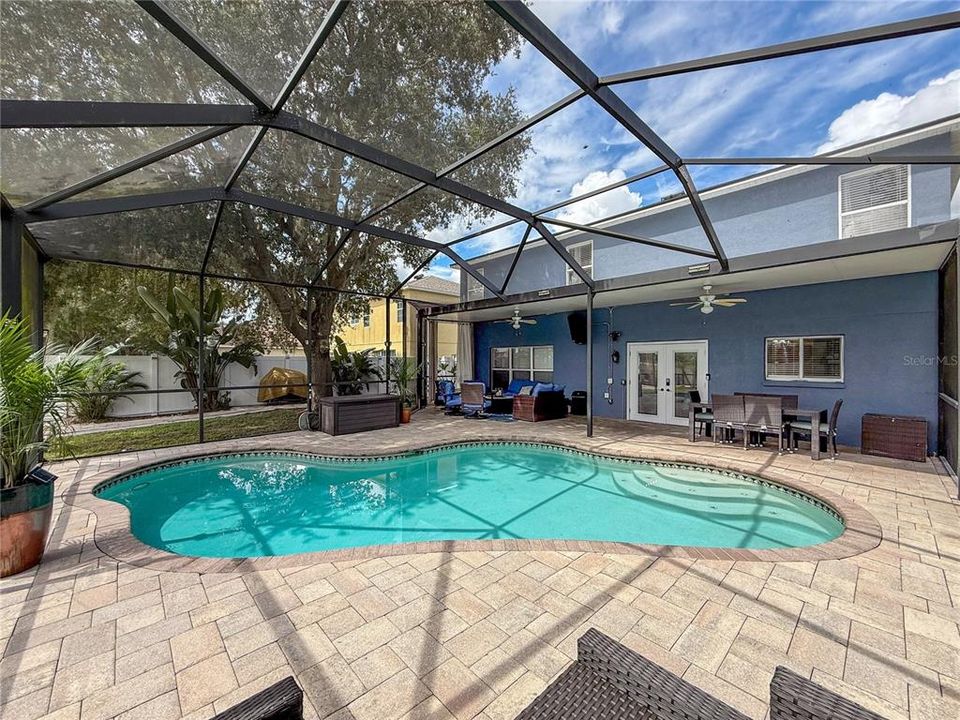 Active With Contract: $474,932 (4 beds, 2 baths, 2885 Square Feet)