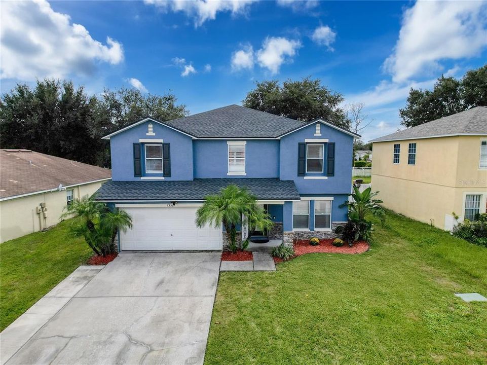 Active With Contract: $474,932 (4 beds, 2 baths, 2885 Square Feet)