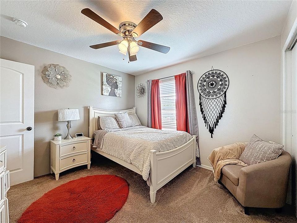 Active With Contract: $474,932 (4 beds, 2 baths, 2885 Square Feet)