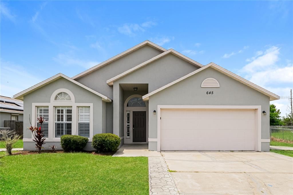 Recently Rented: $1,990 (4 beds, 2 baths, 1838 Square Feet)