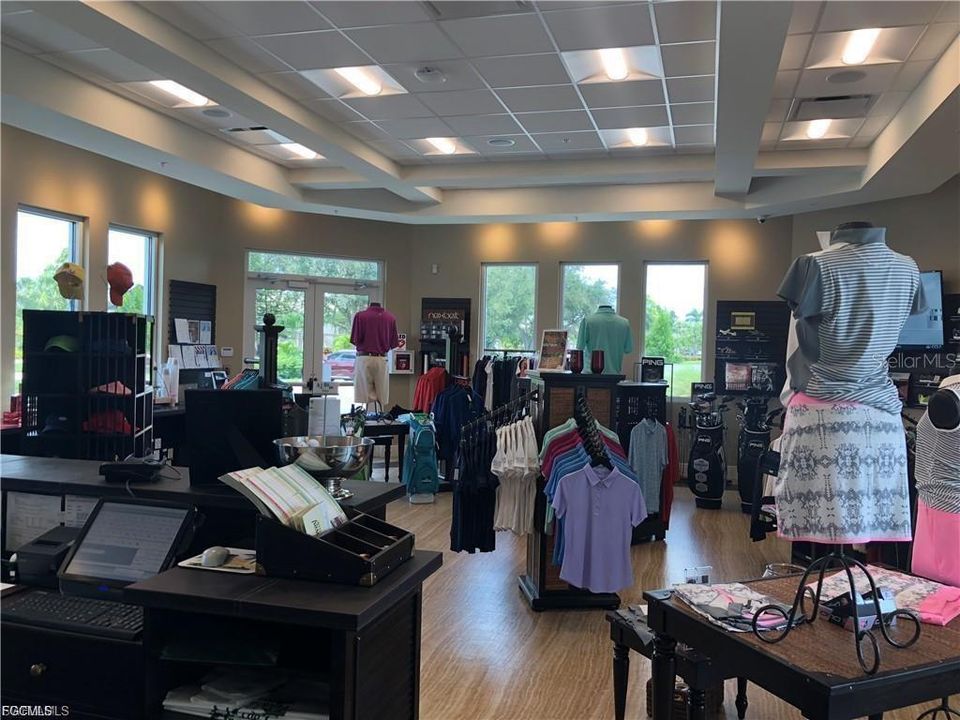 В аренду: $2,100 (2 спален, 2 ванн, 836 Квадратных фут)