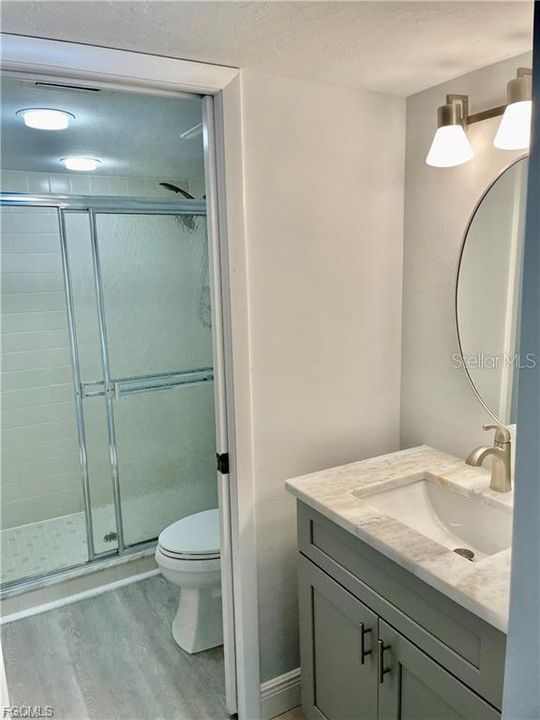 В аренду: $2,100 (2 спален, 2 ванн, 836 Квадратных фут)