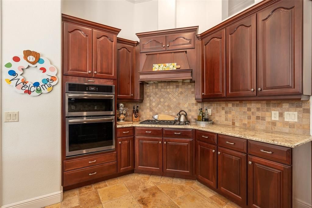 待售: $919,500 (4 贝兹, 3 浴室, 3084 平方英尺)