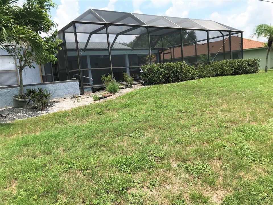 出租: $3,200 (3 贝兹, 2 浴室, 1872 平方英尺)