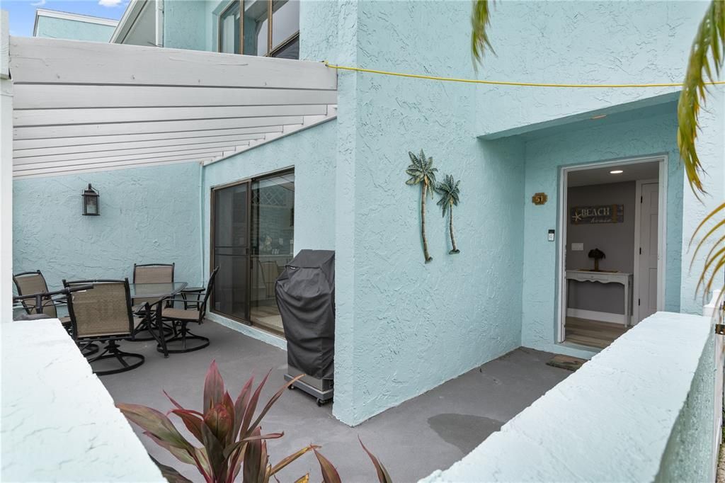 For Sale: $524,999 (2 beds, 2 baths, 1208 Square Feet)