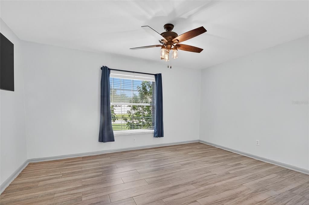 Active With Contract: $350,000 (3 beds, 2 baths, 1416 Square Feet)