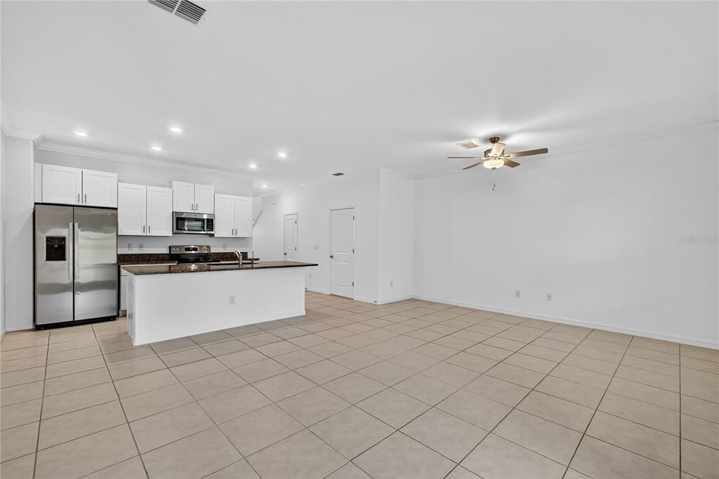 待售: $299,000 (3 贝兹, 2 浴室, 1601 平方英尺)