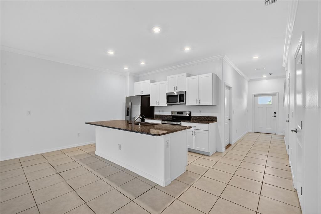 待售: $299,000 (3 贝兹, 2 浴室, 1601 平方英尺)