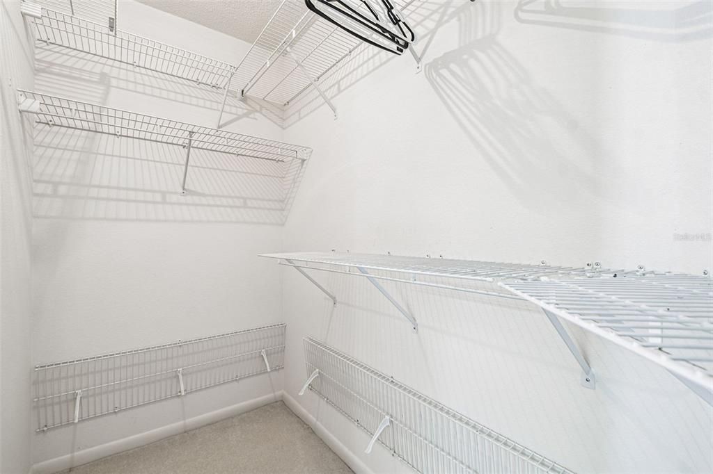 Active With Contract: $399,900 (3 beds, 2 baths, 2481 Square Feet)