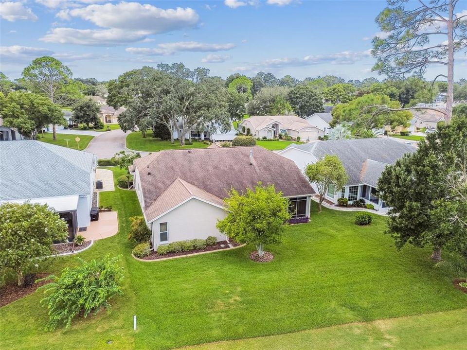 Active With Contract: $399,900 (3 beds, 2 baths, 2481 Square Feet)