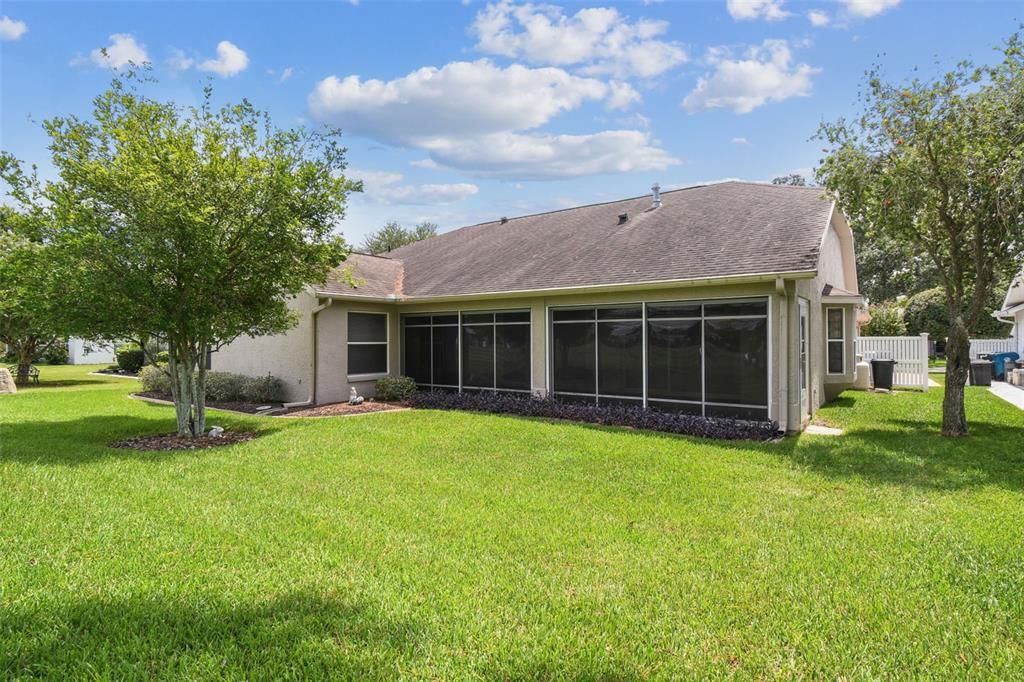 Active With Contract: $399,900 (3 beds, 2 baths, 2481 Square Feet)