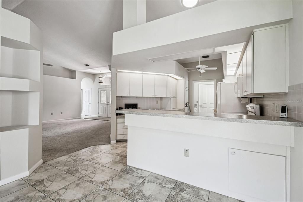 Active With Contract: $399,900 (3 beds, 2 baths, 2481 Square Feet)