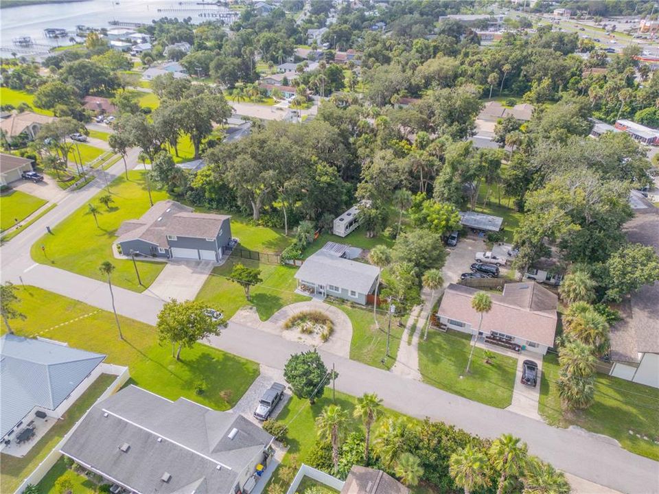 For Sale: $319,100 (3 beds, 1 baths, 1015 Square Feet)