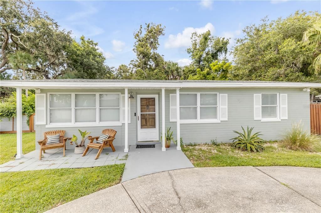 For Sale: $319,100 (3 beds, 1 baths, 1015 Square Feet)