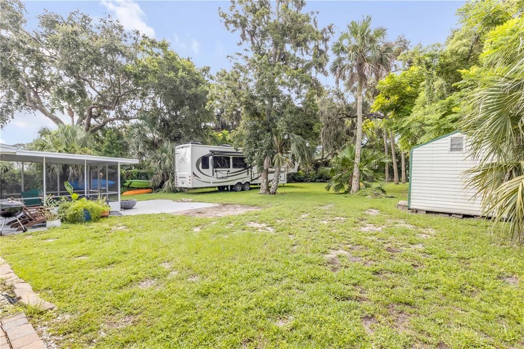 For Sale: $319,100 (3 beds, 1 baths, 1015 Square Feet)