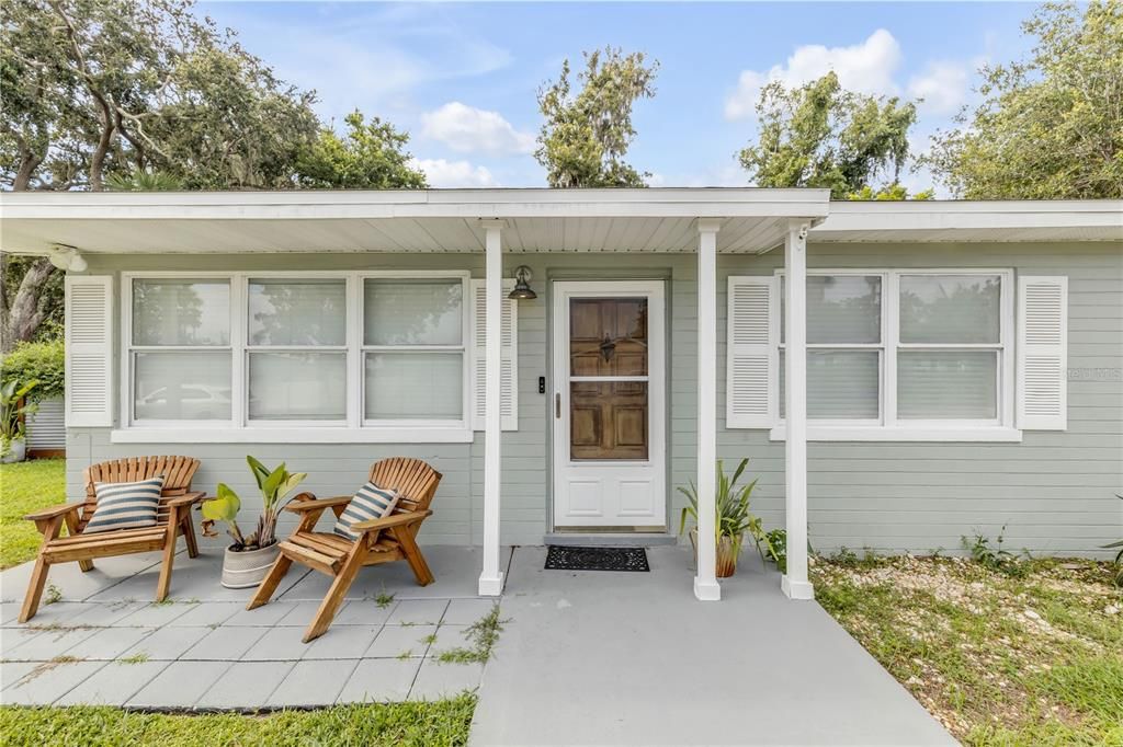 For Sale: $319,100 (3 beds, 1 baths, 1015 Square Feet)