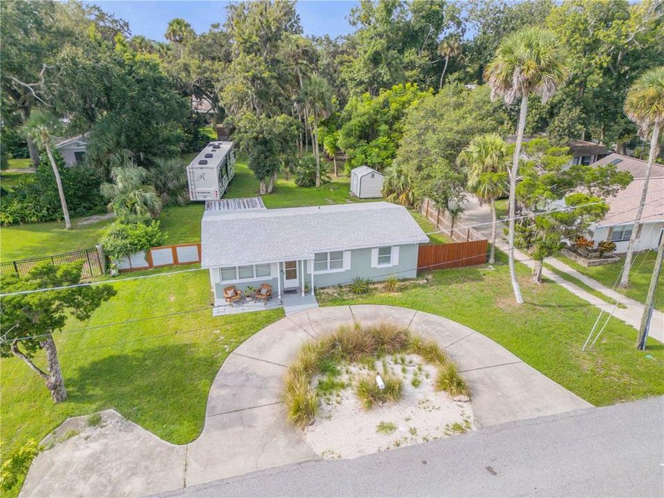 For Sale: $319,100 (3 beds, 1 baths, 1015 Square Feet)