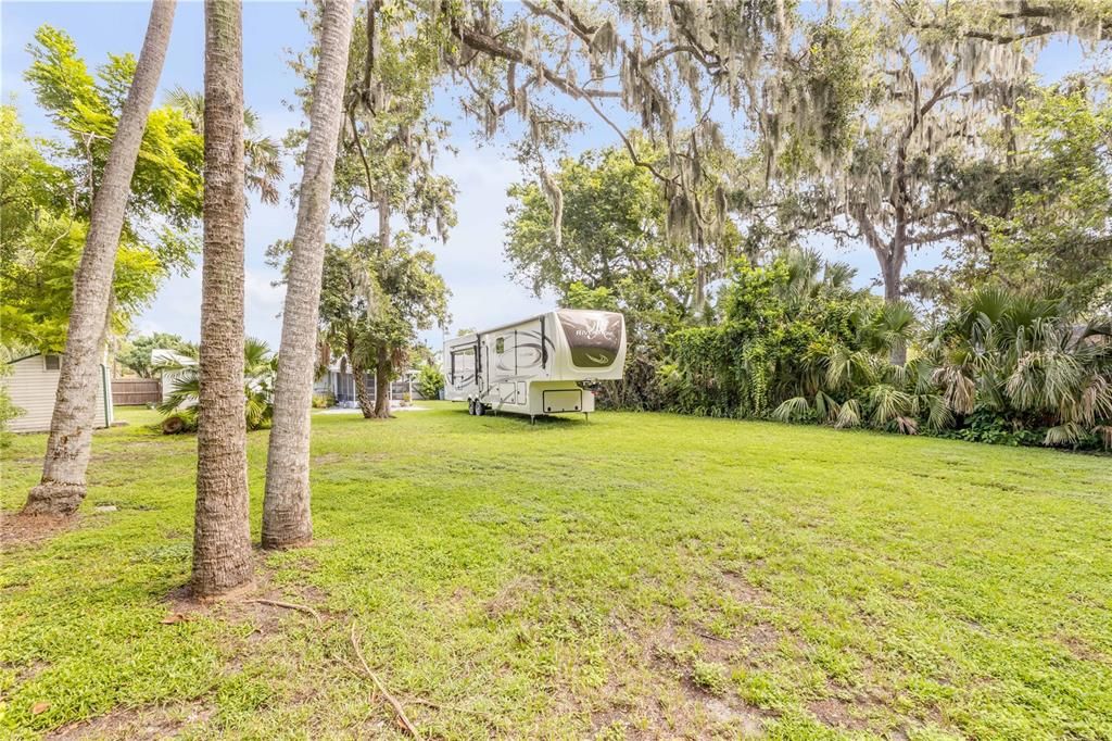 For Sale: $319,100 (3 beds, 1 baths, 1015 Square Feet)