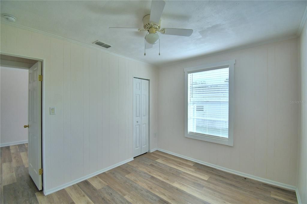Active With Contract: $165,000 (2 beds, 1 baths, 748 Square Feet)