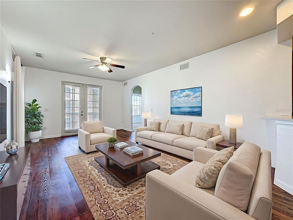 For Sale: $249,900 (3 beds, 2 baths, 1495 Square Feet)