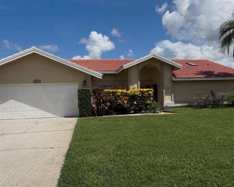 Recently Sold: $580,000 (4 beds, 3 baths, 2828 Square Feet)