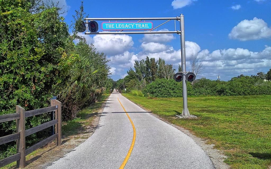 Active With Contract: $239,000 (2 beds, 2 baths, 1316 Square Feet)