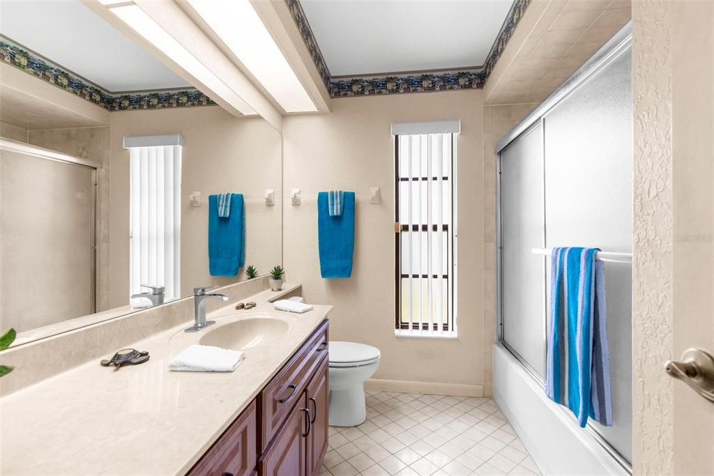 Active With Contract: $357,000 (3 beds, 2 baths, 1948 Square Feet)