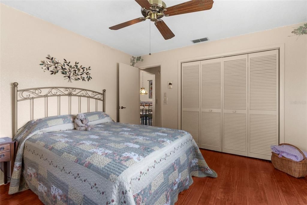 Active With Contract: $357,000 (3 beds, 2 baths, 1948 Square Feet)