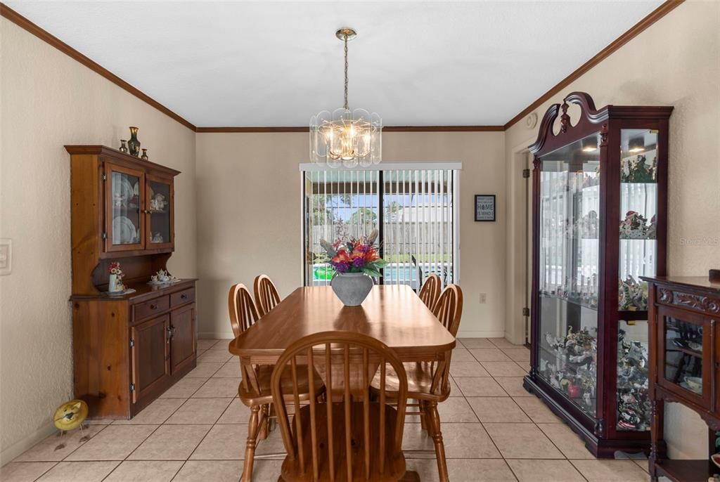 Active With Contract: $357,000 (3 beds, 2 baths, 1948 Square Feet)