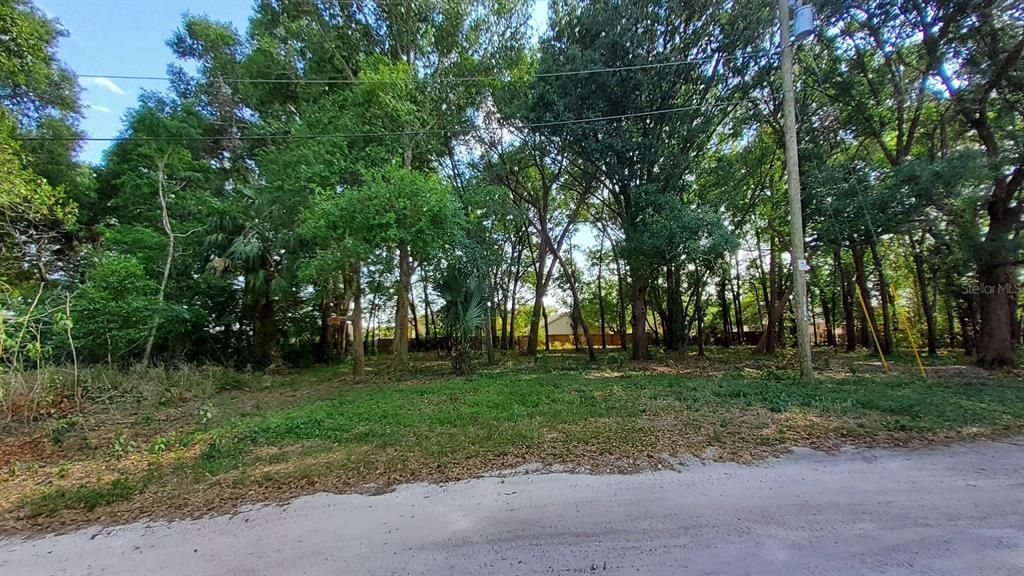 En Venta: $136,500 (0.43 acres)