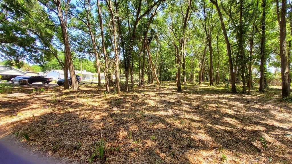 En Venta: $136,500 (0.43 acres)