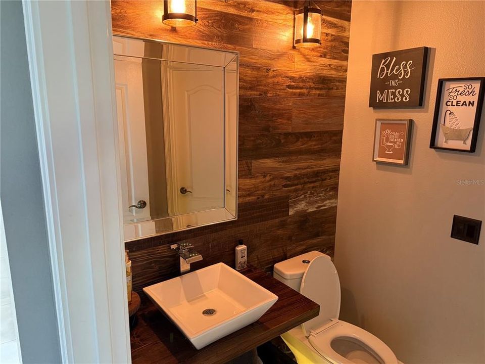 For Sale: $739,000 (5 beds, 3 baths, 2972 Square Feet)