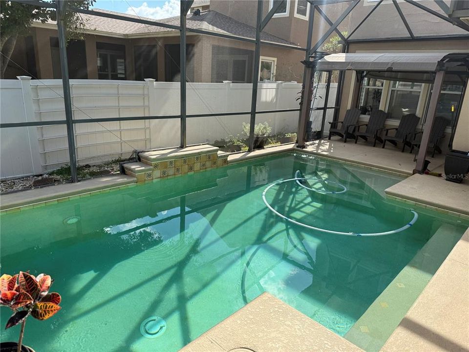 For Sale: $739,000 (5 beds, 3 baths, 2972 Square Feet)