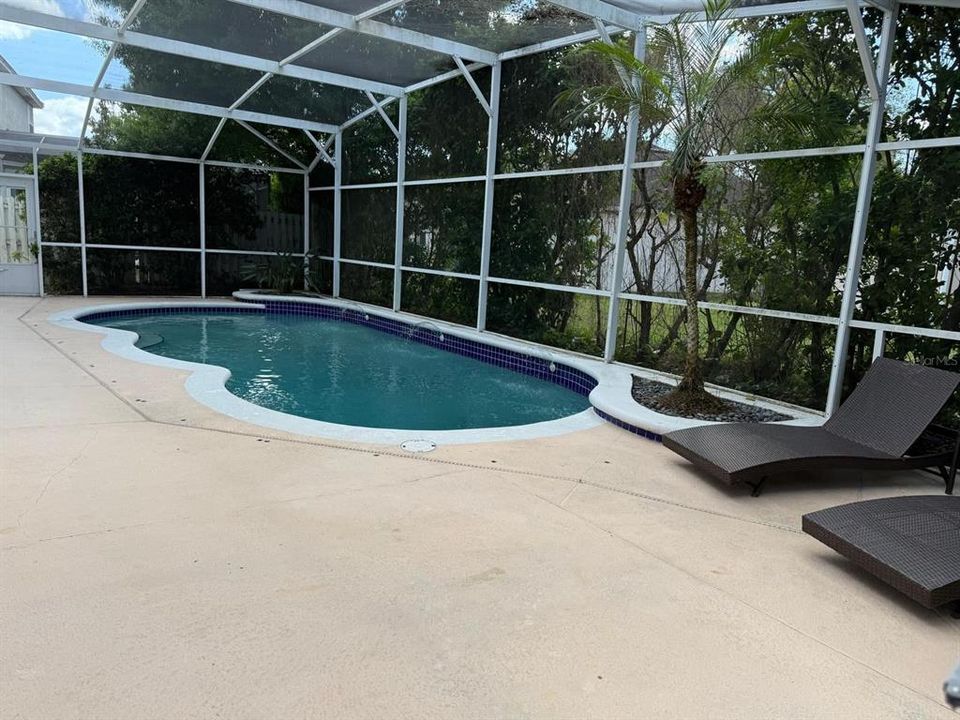 Active With Contract: $3,749 (5 beds, 3 baths, 3107 Square Feet)