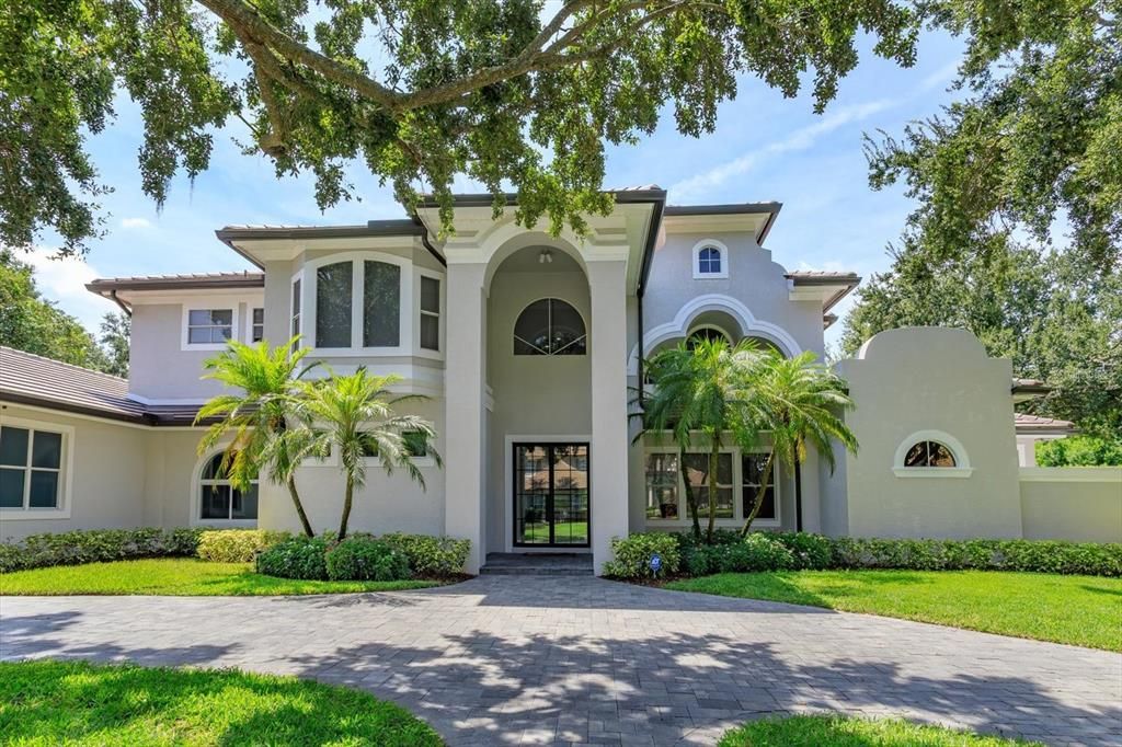 Activo con contrato: $2,150,000 (5 camas, 5 baños, 4789 Pies cuadrados)