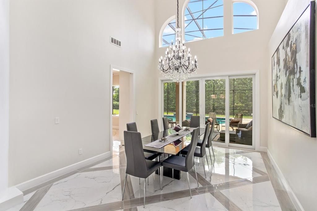 Activo con contrato: $2,150,000 (5 camas, 5 baños, 4789 Pies cuadrados)