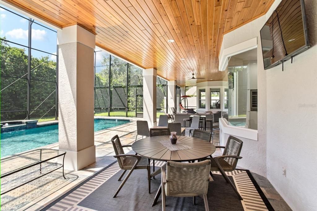 Activo con contrato: $2,150,000 (5 camas, 5 baños, 4789 Pies cuadrados)