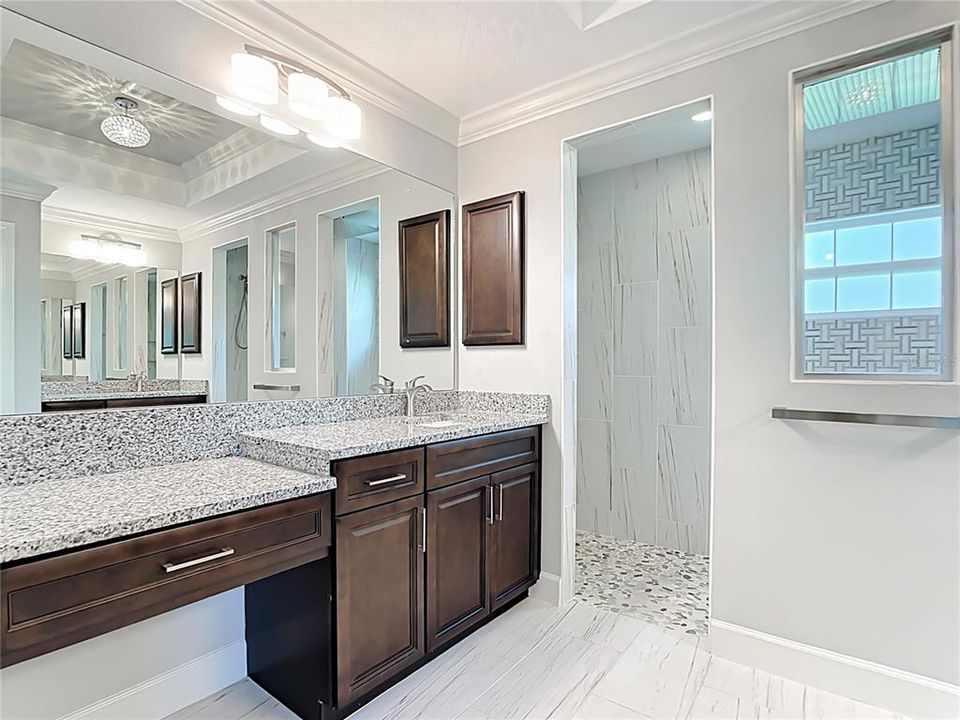 For Sale: $669,900 (3 beds, 2 baths, 1922 Square Feet)