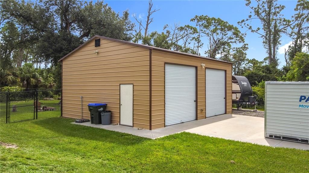 For Sale: $669,900 (3 beds, 2 baths, 1922 Square Feet)