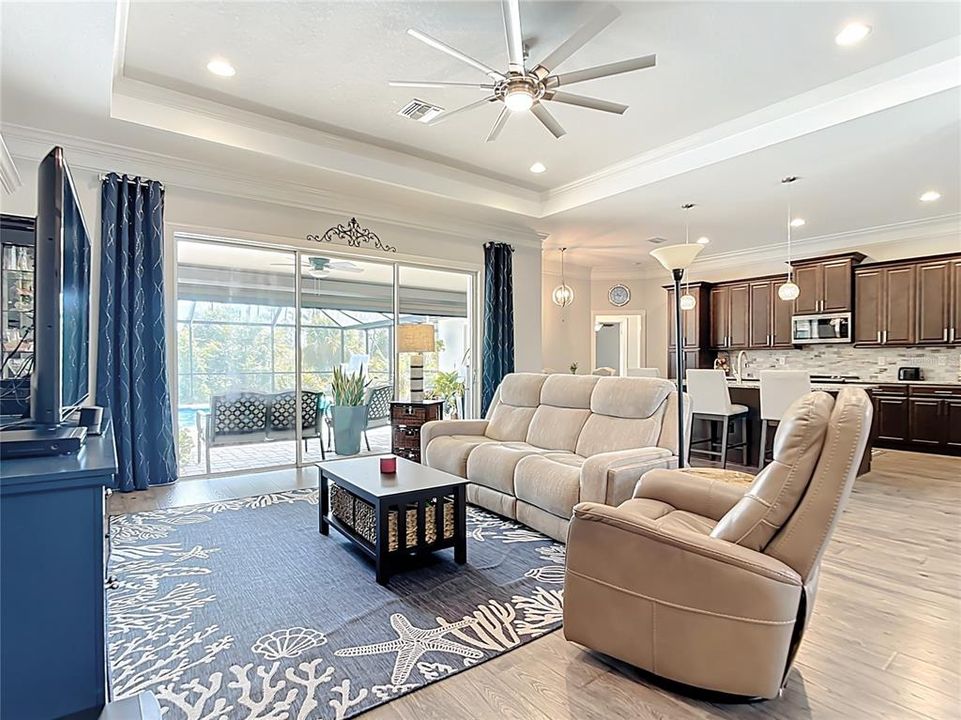 For Sale: $669,900 (3 beds, 2 baths, 1922 Square Feet)