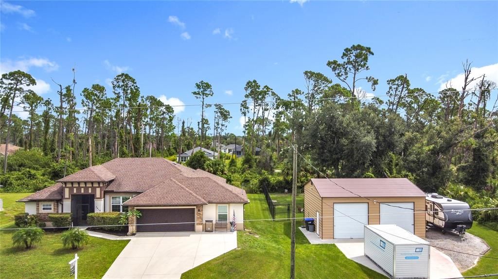 For Sale: $669,900 (3 beds, 2 baths, 1922 Square Feet)