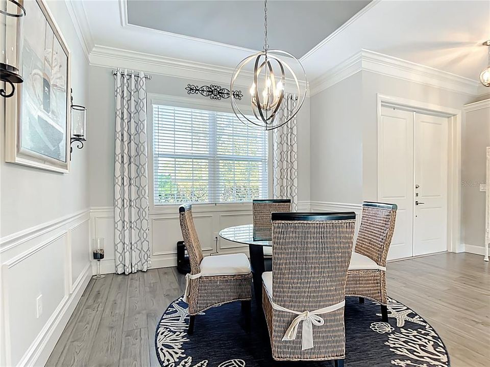 For Sale: $669,900 (3 beds, 2 baths, 1922 Square Feet)