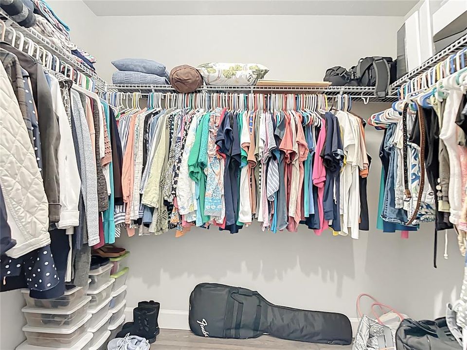 For Sale: $669,900 (3 beds, 2 baths, 1922 Square Feet)