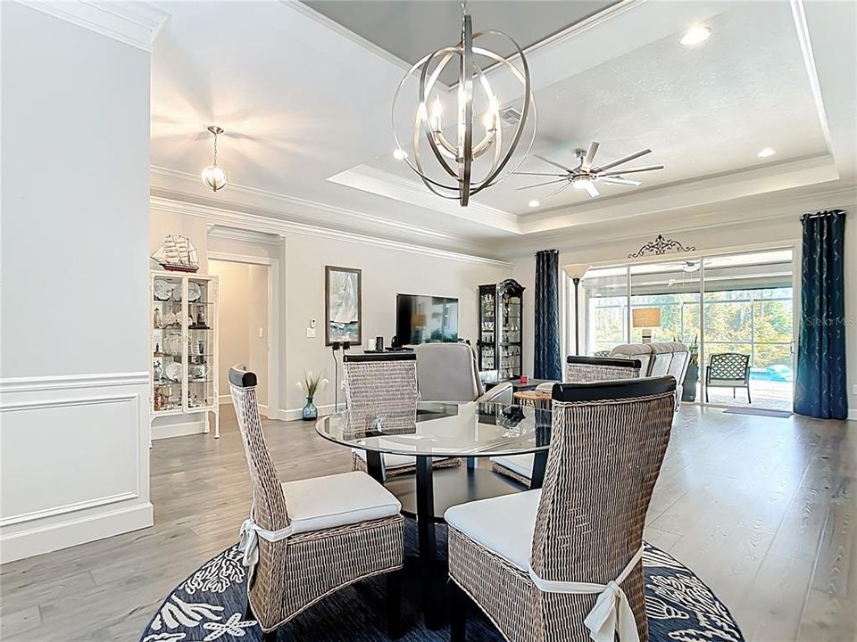 For Sale: $669,900 (3 beds, 2 baths, 1922 Square Feet)