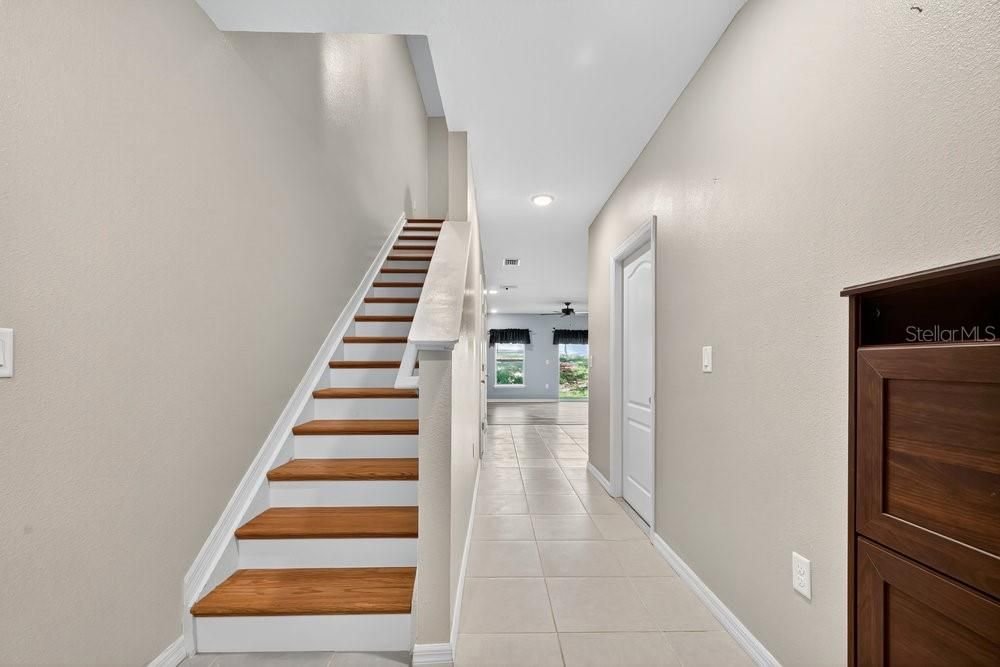 На продажу: $279,000 (3 спален, 2 ванн, 1633 Квадратных фут)