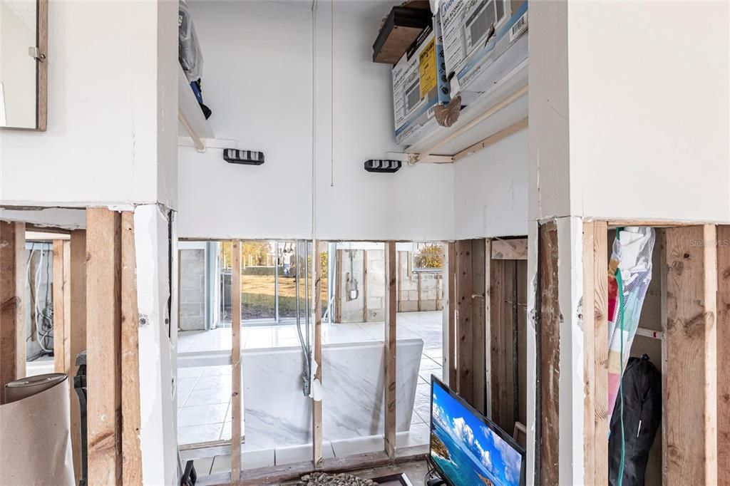 待售: $475,000 (2 贝兹, 1 浴室, 822 平方英尺)