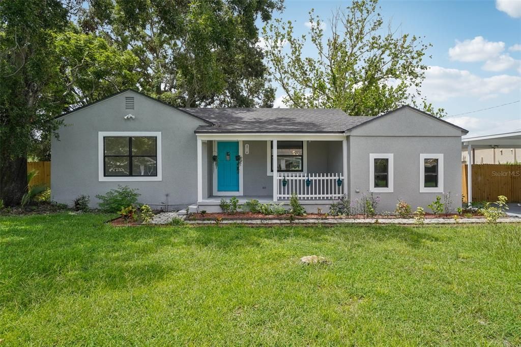 Active With Contract: $3,500 (3 beds, 2 baths, 1419 Square Feet)