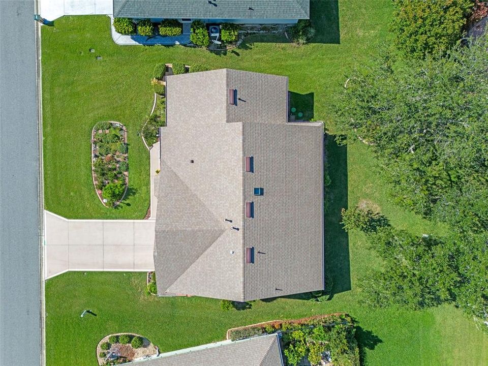 合同活跃: $274,900 (3 贝兹, 2 浴室, 1890 平方英尺)