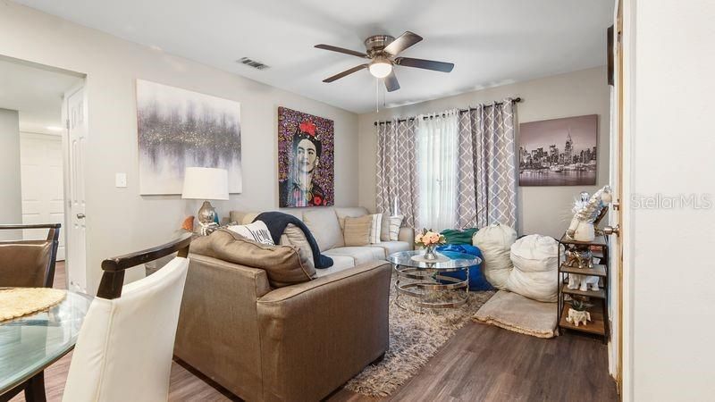 For Sale: $280,000 (4 beds, 2 baths, 1204 Square Feet)