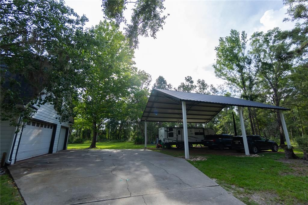 На продажу: $725,000 (5 спален, 2 ванн, 3051 Квадратных фут)